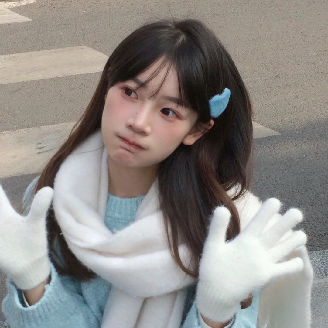 《某女星被曝在片场与男演员假戏真做，剧组人员默认》配图